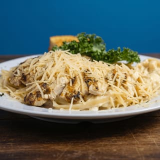 Fettuccine Alfredo